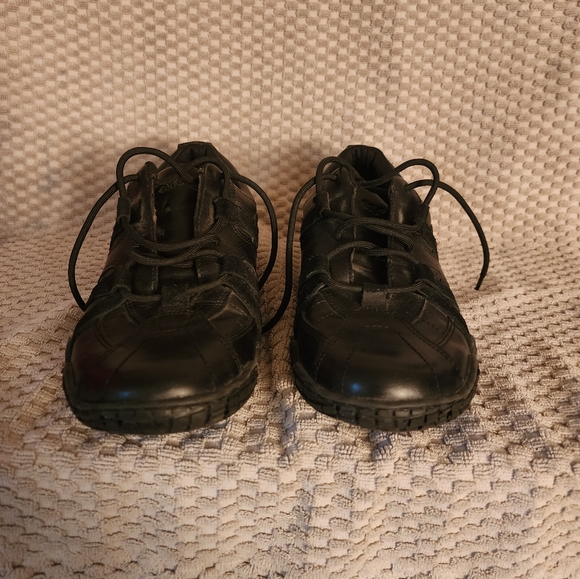 Red Tape casual dress shoes - Picture 3 of 5